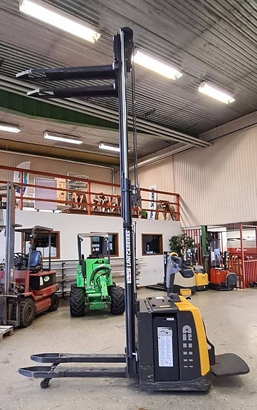 Atlet PSP125 Dubbelstaplare 1,25-2 ton HYR-KÖP 2 of 5