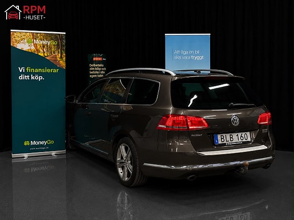 Volkswagen Passat 6 of 23