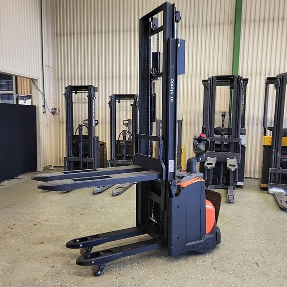 BT SWE120L 1200/1600 kg 3300 mm HYR/KÖP 4 of 7