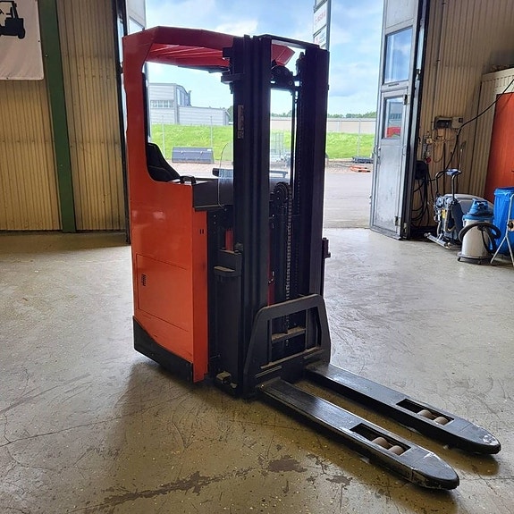 Toyota SRE160 1600 kg 4150 mm HYRKÖP 4 of 8