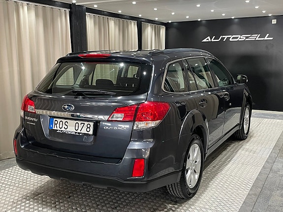 Subaru Outback 5 of 5