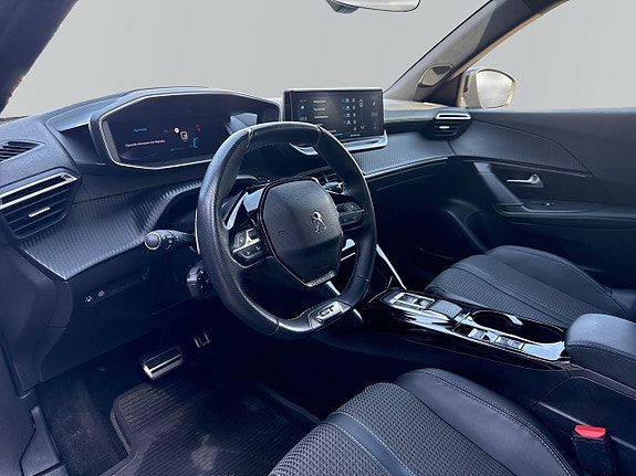 Peugeot 2008 15 of 15