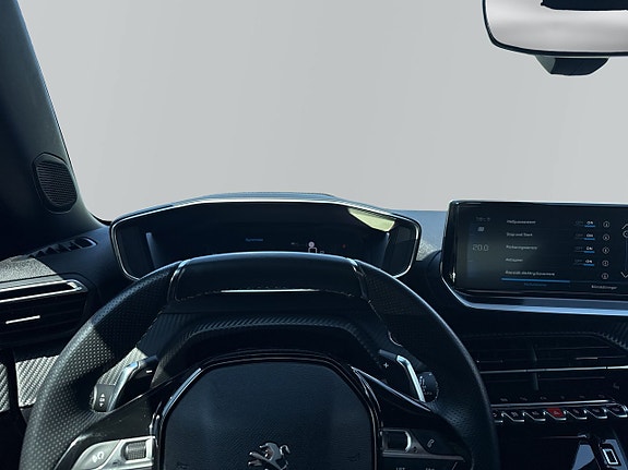 Peugeot 2008 14 of 15