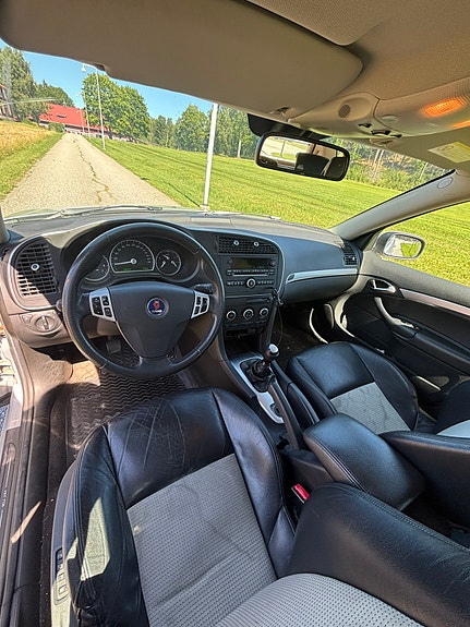 Saab 9-3 6 of 9
