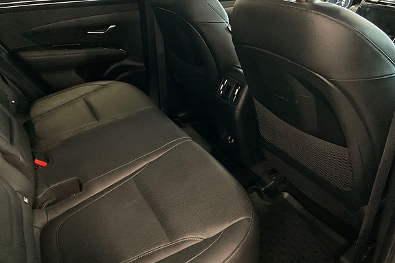 Hyundai Tucson 11 of 30