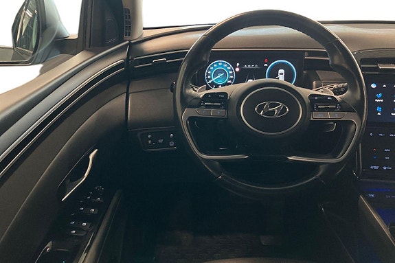 Hyundai Tucson 14 of 30