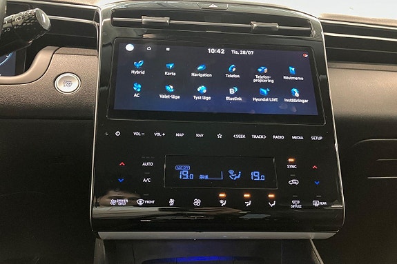 Hyundai Tucson 18 of 30
