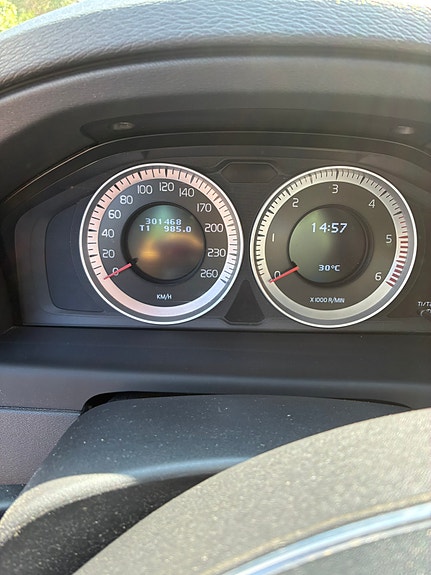 Volvo V70 9 of 10