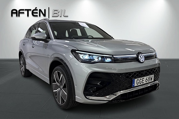 Volkswagen Tiguan 4 of 5