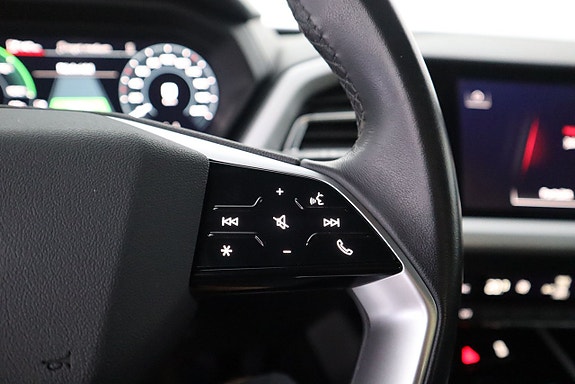 Audi Q4 e-tron 16 of 23