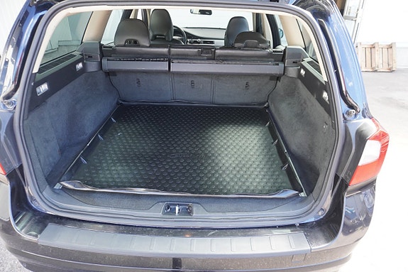 Volvo V70 5 of 5