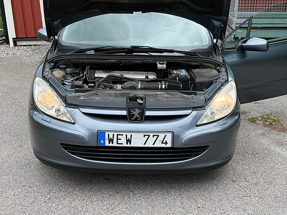 Peugeot 307 CC 7 of 8