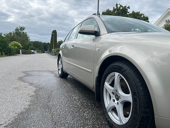 Audi A4 16 of 20