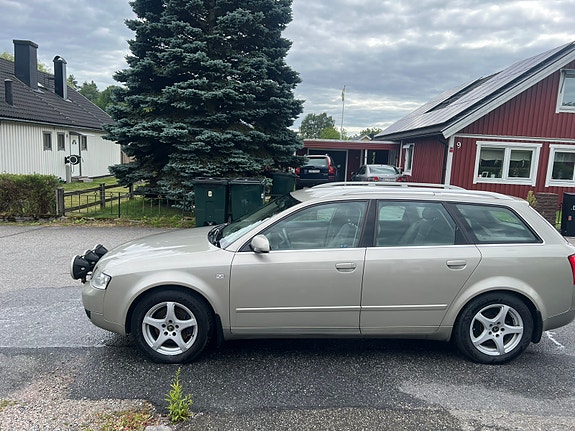 Audi A4 3 of 20