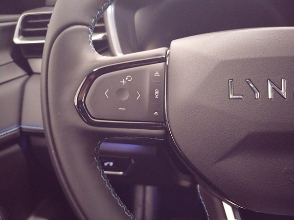 Lynk & Co 01 21 of 22