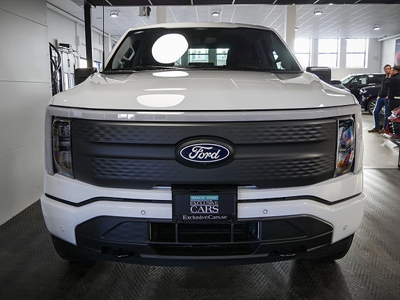 Ford F-150 2 of 30