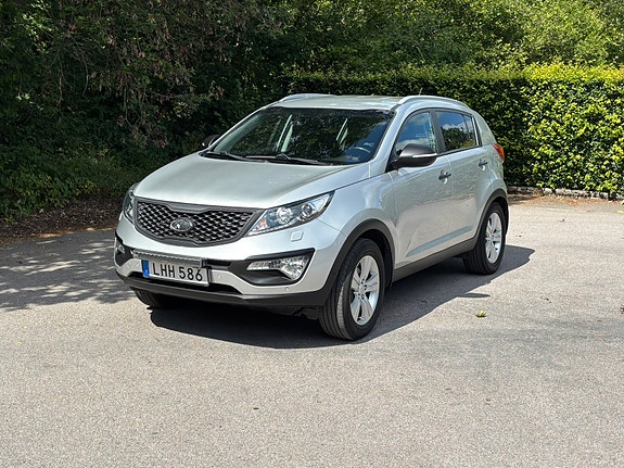 Kia Sportage 2 of 5