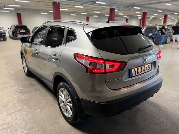 Nissan Qashqai 5 of 17