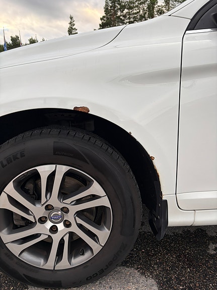 Volvo XC60 5 of 5
