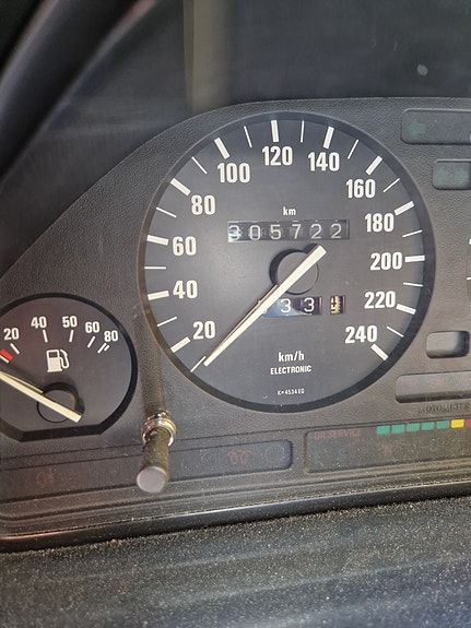 BMW 520i 5 of 5