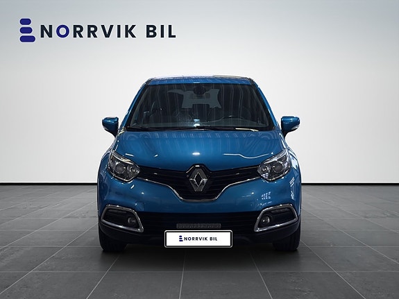 Renault Captur 2 of 5