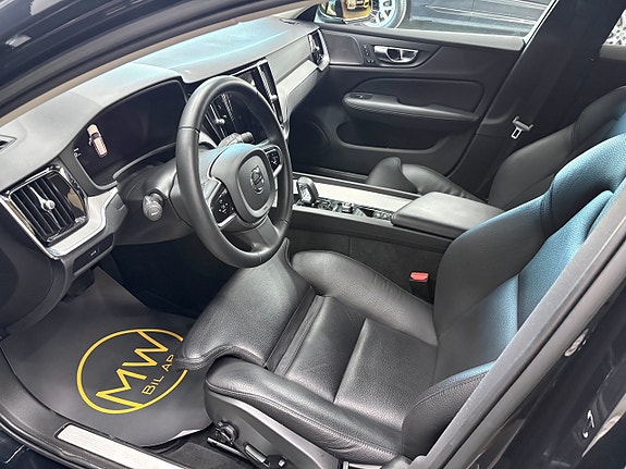 Volvo V60 5 of 5