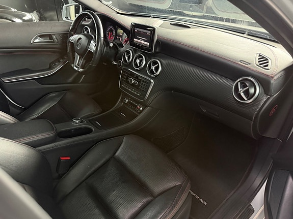 Mercedes-Benz A200 11 of 15