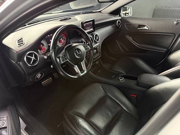 Mercedes-Benz A200 6 of 15