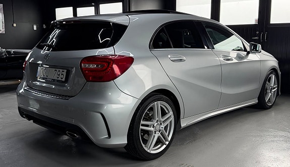 Mercedes-Benz A200 4 of 15