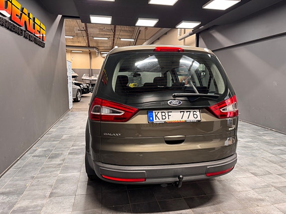 Ford Galaxy 3 of 11