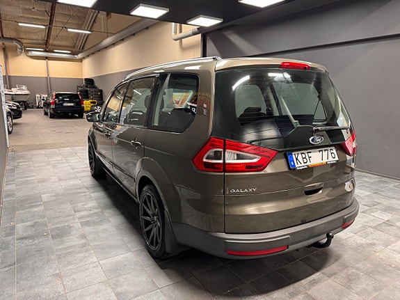 Ford Galaxy 4 of 11