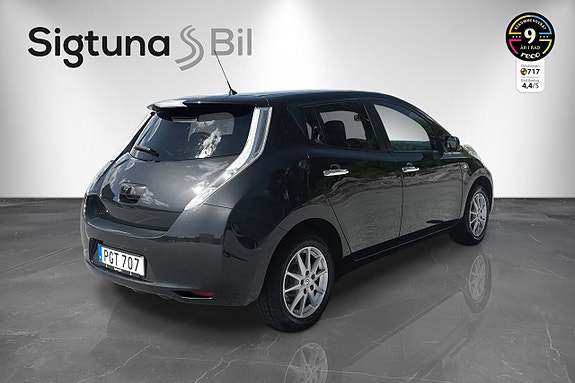 Nissan Leaf 5 of 21