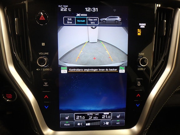 Subaru Outback 13 of 20