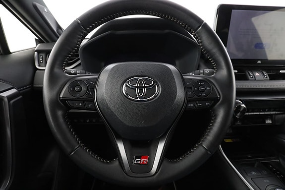 Toyota RAV4 19 of 30