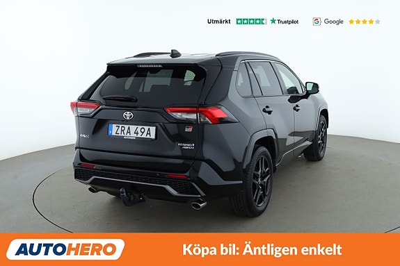 Toyota RAV4 6 of 30