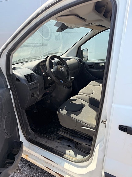 Toyota Proace 11 of 17