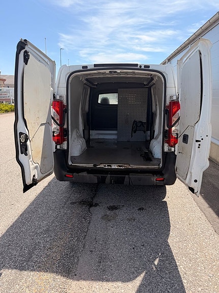 Toyota Proace 6 of 17