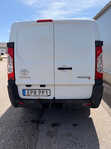 Toyota Proace 3 of 5