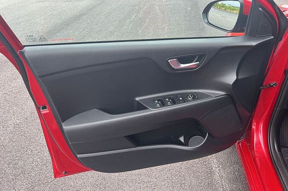 Kia Rio 6 of 13