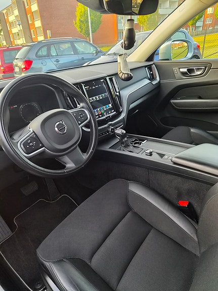 Volvo XC60 4 of 4