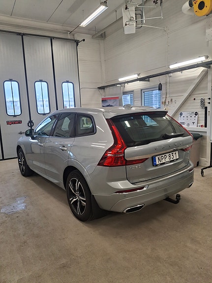 Volvo XC60 3 of 4