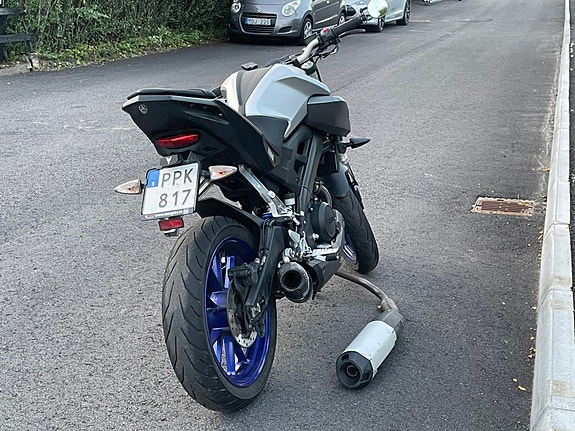 Yamaha MT-125 2 of 8