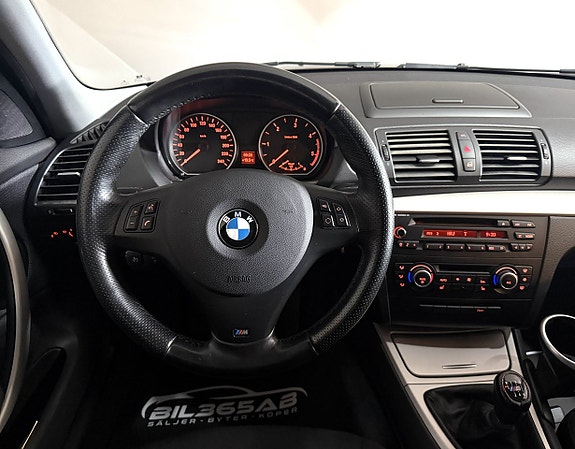 BMW 116d 12 of 17