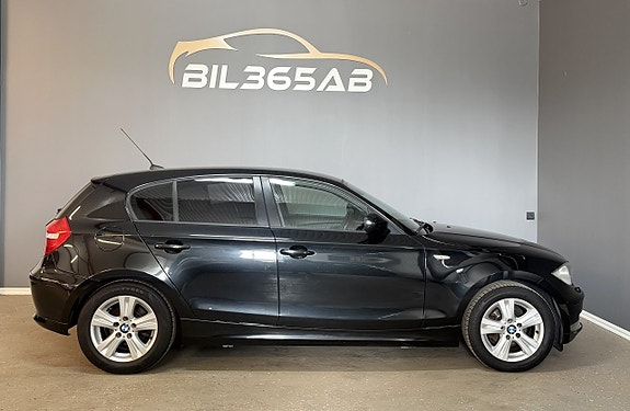 BMW 116d 10 of 17