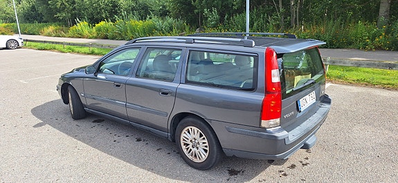 Volvo V70 5 of 5
