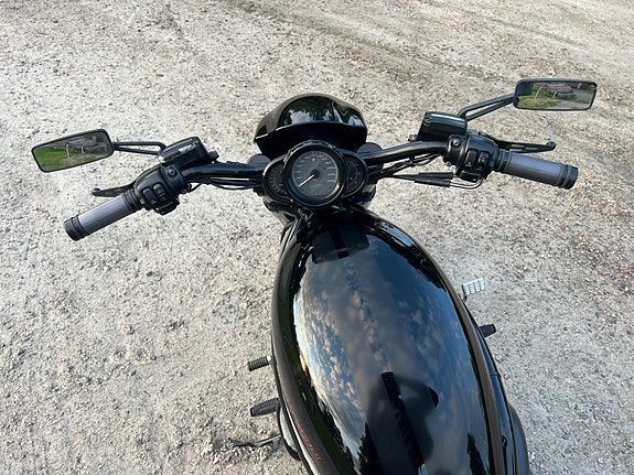 Harley-Davidson VRSCDX V-Rod 5 of 5