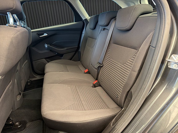 Ford Focus 14 of 22