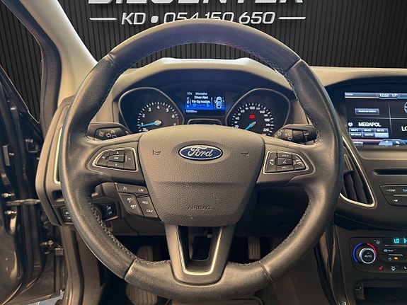 Ford Focus 15 of 22
