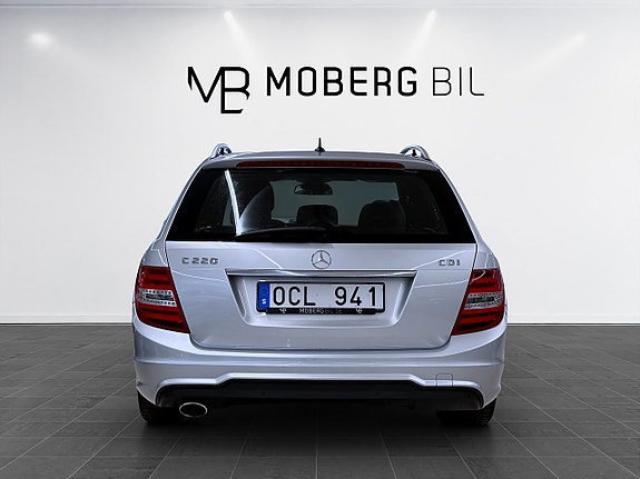 Mercedes-Benz C220 5 of 15