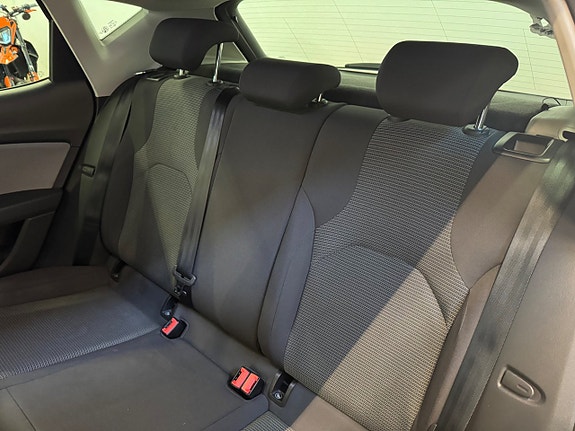 Seat Leon 10 of 16